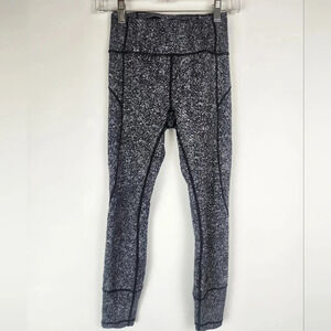 Lululemon In Movement Tight Wunderlux Womens Size 4 High Rise.